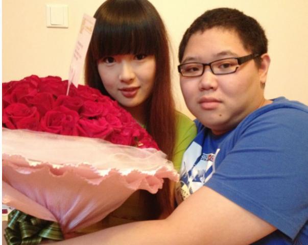 PDD是谁?解密PDD成名之路!原来我们的嫖老师曾经这么为所欲为?