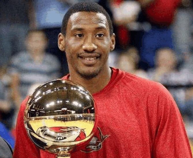 曾落选遭弃，3年打出8千万身价，续约少要2千万只为感恩