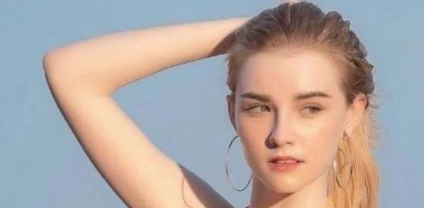 19岁超模红遍全网，自曝整容全过程，从头到脚全是假