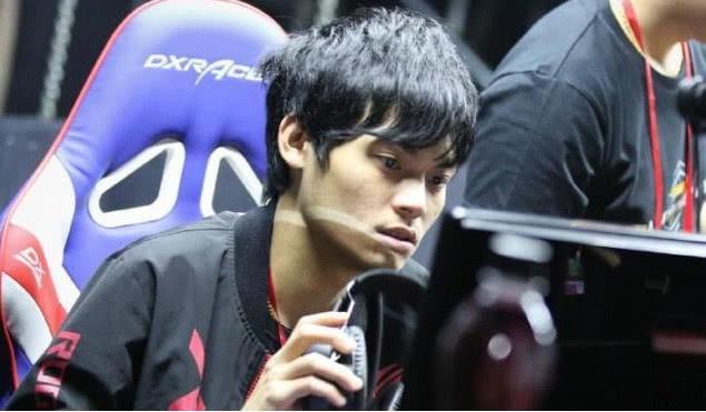 RNG战队没钱了？新上单又是退役选手，上单之光即将加入RNG