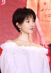 ​于小彤陈小纭姐弟恋坐实？关系稳定到“已见家长”