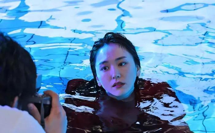 你们的老婆新垣结衣下海了？！