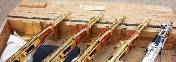 萨达姆的黄金AK47，到底有多强悍？真实威力让人不敢相信