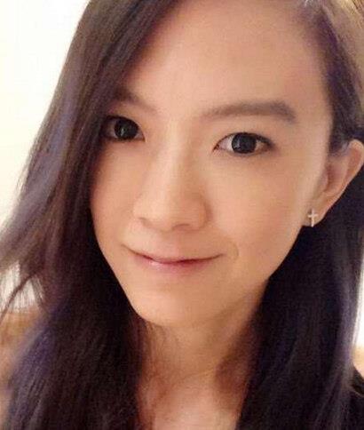 张芸京长发飘逸转变惊人,网友:假小子秒变女神了,女人味十足