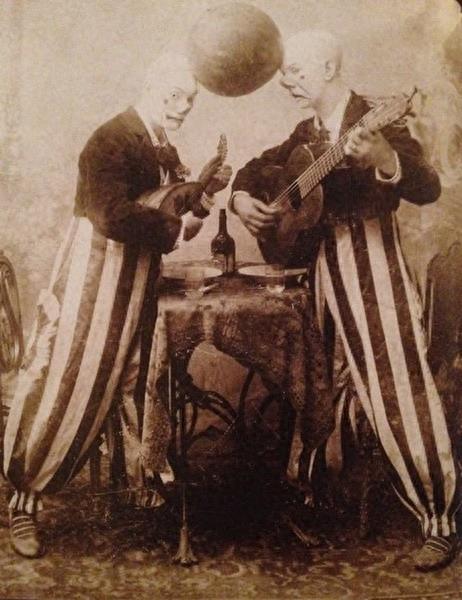 20张恐怖小丑旧照 万圣节你绝不会想碰到他们！