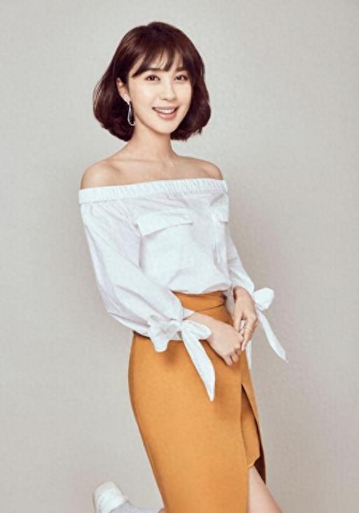 李菲儿拍摄不一样的《男人装》杂志，网友：我的玻璃心要化了！