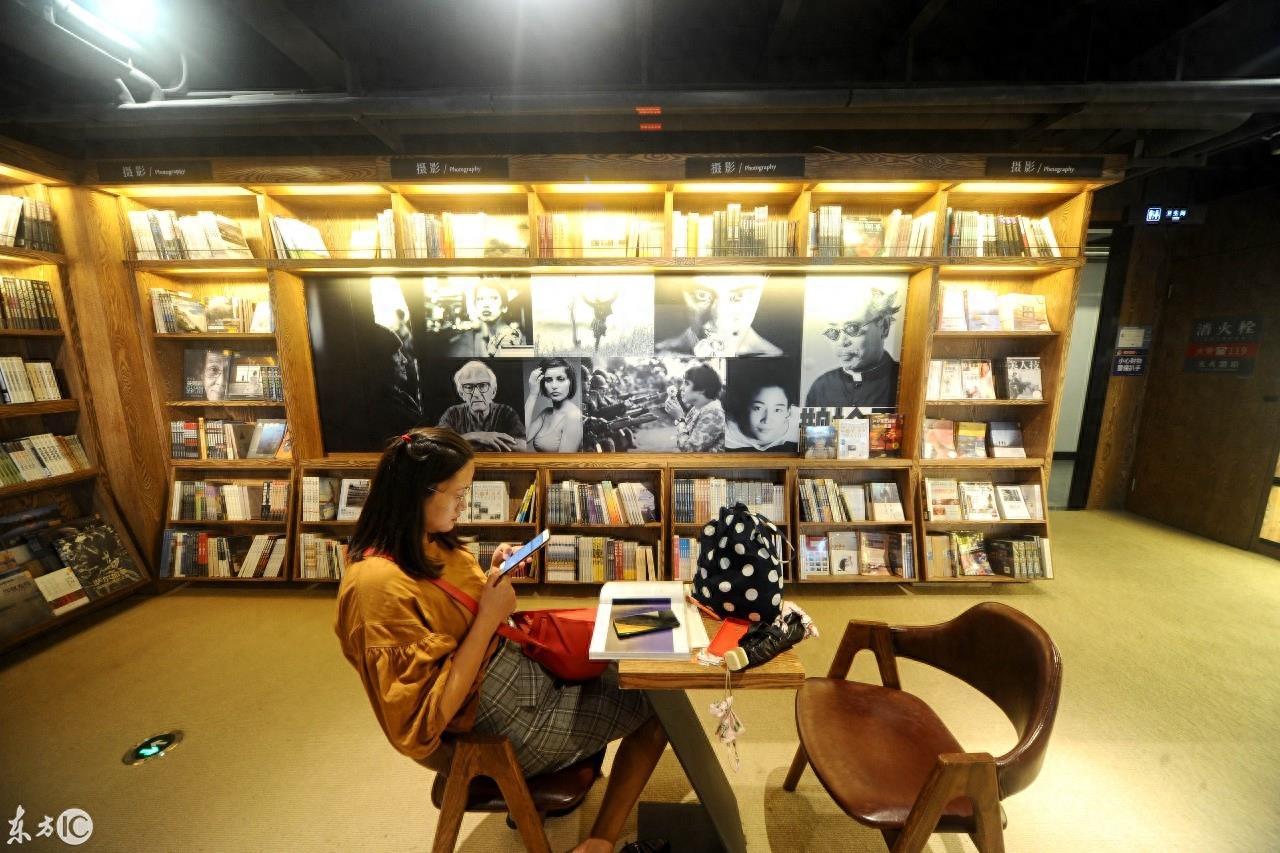 带你走进“中国十大最美书店”之半山书局