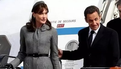 ​超模出身的法国最美第一夫人：特朗普为她折腰，法国总统把她当宝