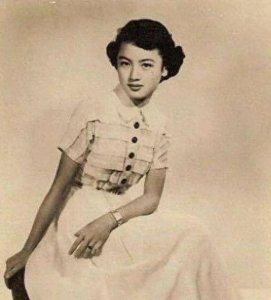 ​香港女星石慧嫁给傅奇，被娇宠半个多世纪，历经磨难仍恩爱如初