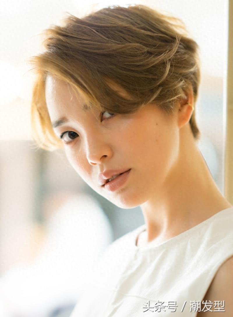 女生最潮帅气的中性超短发