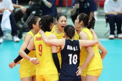 ​排球-女排世界杯：中国队对阵塞尔维亚队