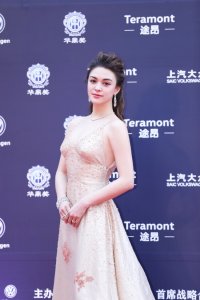 ​中国台湾混血女星张榕容
