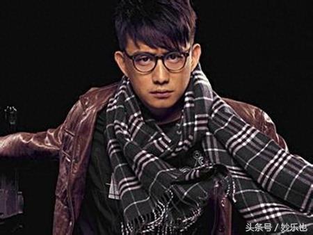 黄渤黄磊黄轩黄子韬黄晓明黄家驹等十位黄姓明星合集,有你喜欢的吗?