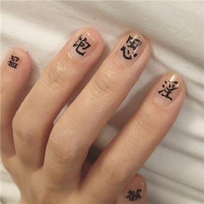 伤感微信头像文字悲伤个性精选