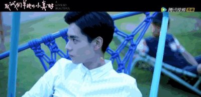 ​《致我们单纯的小美好》独家花絮：全员戏精，帅不过三秒，有毒！