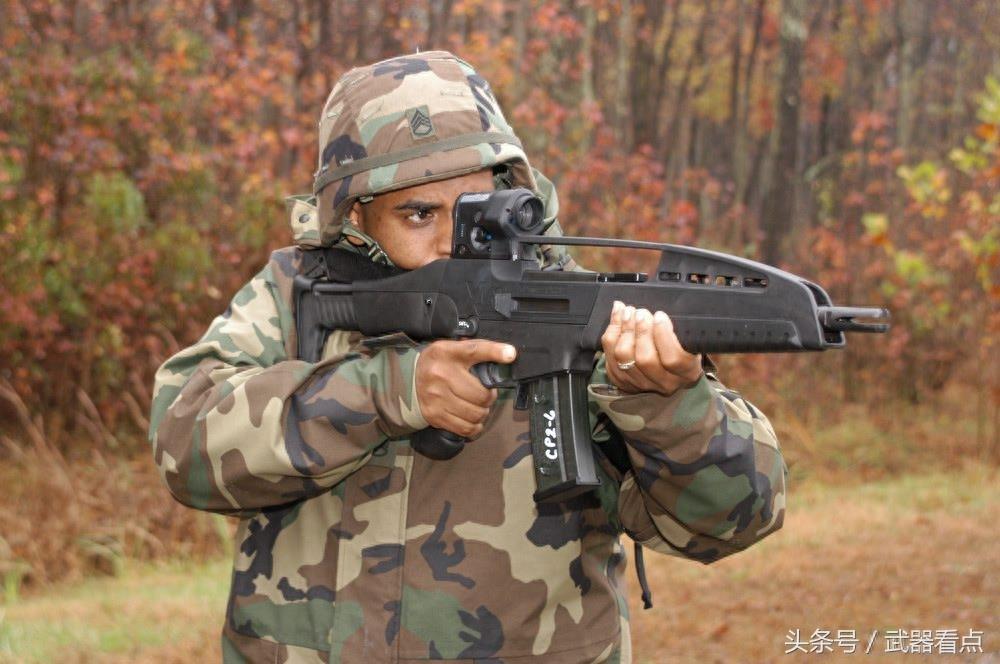 军事丨美军最新型XM8概念轻型突击步枪