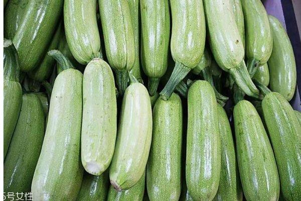角瓜可以怎么做呢 角瓜的成熟期在几月份呢