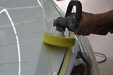 车门蹭了一下抛光多少钱(车门抛光需要多长时间)