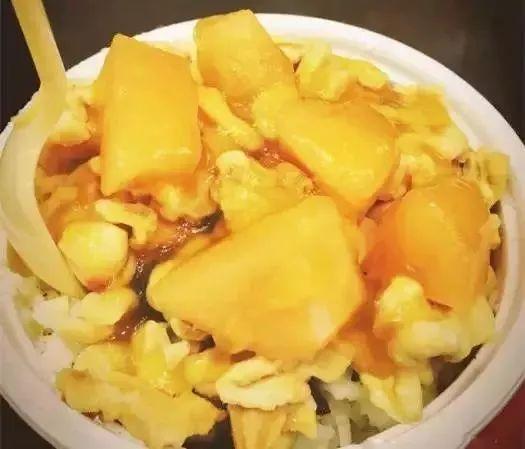 成都最出名的九大夜市,据说吃过五家以上才算得上资深吃货