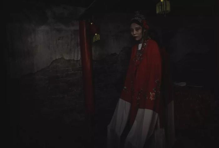 79元畅玩!“第五人格”等8大鬼屋,惊悚登陆650000㎡欢乐谷!