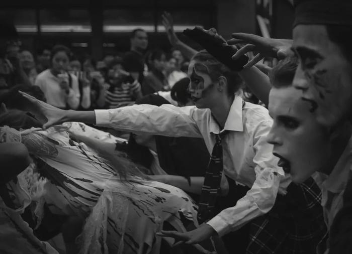 79元畅玩!“第五人格”等8大鬼屋,惊悚登陆650000㎡欢乐谷!