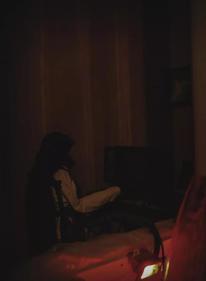 79元畅玩!“第五人格”等8大鬼屋,惊悚登陆650000㎡欢乐谷!