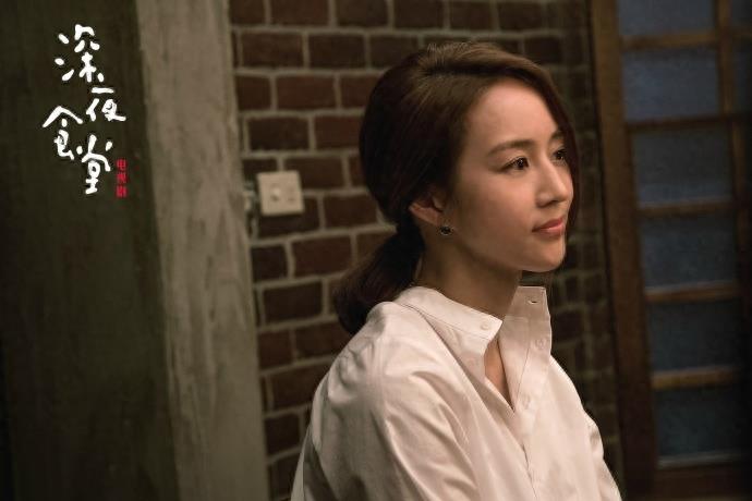 台湾气质女神张钧甯饰演《军师联盟》柏灵筠撩粉无数,看看她的现代妆容是不是更圈粉