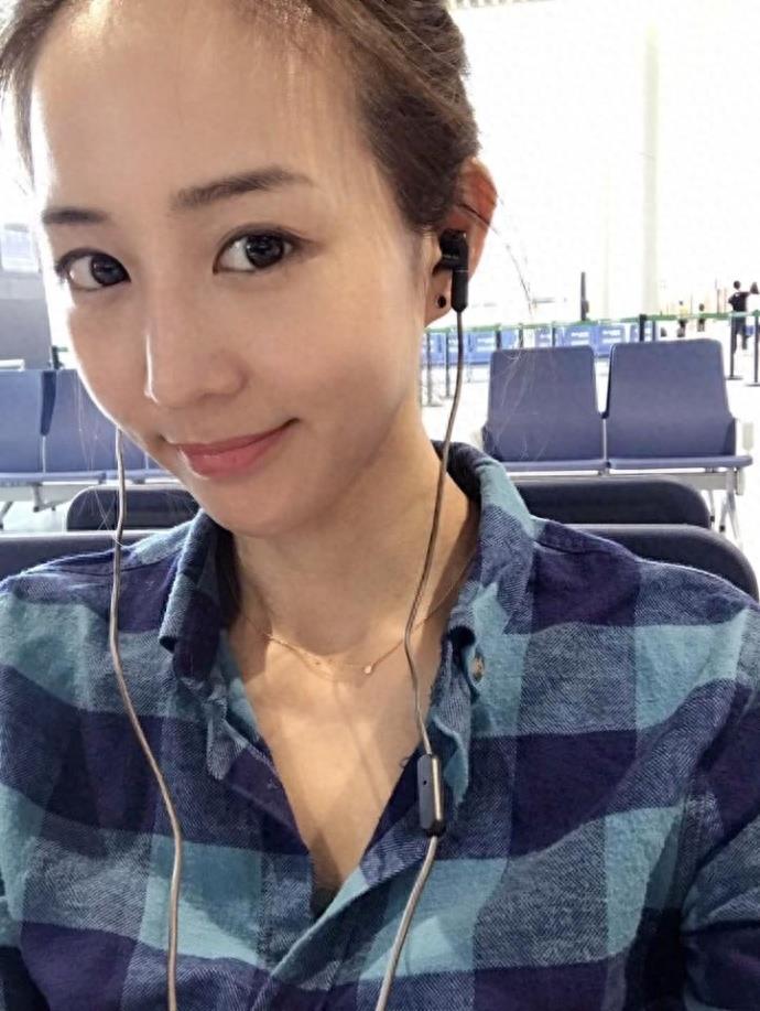 台湾气质女神张钧甯饰演《军师联盟》柏灵筠撩粉无数,看看她的现代妆容是不是更圈粉