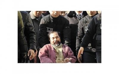 ​夫妻没感情了该离婚吗，衡量夫妻是否该离婚的标准(夫妻没什么感情应该离婚吗)