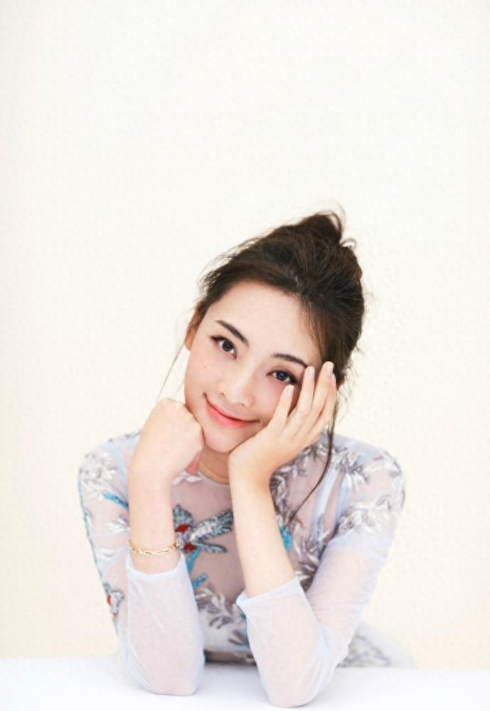 “军中郭碧婷”陈维涵，《绝密543》杨硕，演技在线，俏丽可人