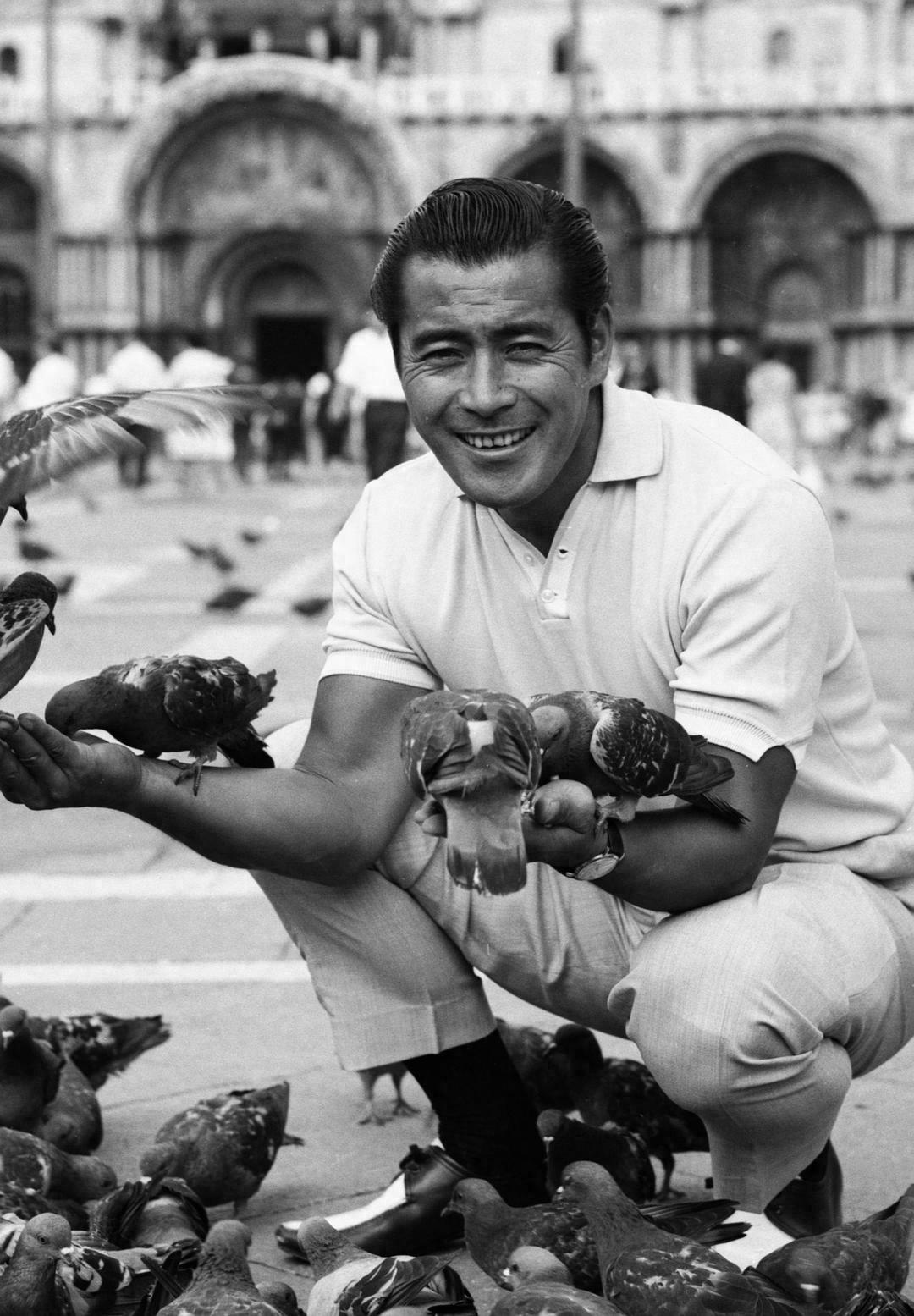 老照片：日本殿堂级影星三船敏郎