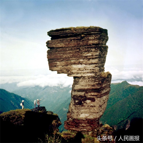 云雾缭绕,红云金顶…… 一组美图带你看贵州梵净山的绝色美!