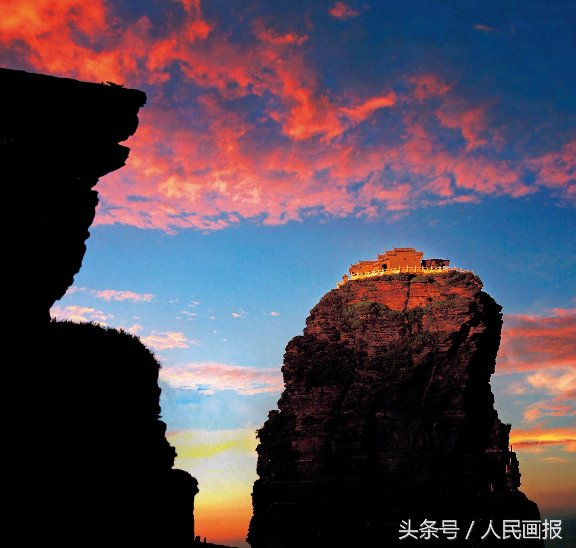 云雾缭绕,红云金顶…… 一组美图带你看贵州梵净山的绝色美!