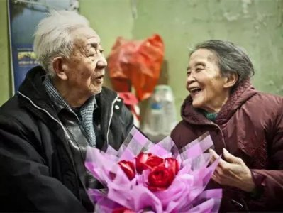 ​10张照片「爱情感动瞬间」：人间值得，有你就好