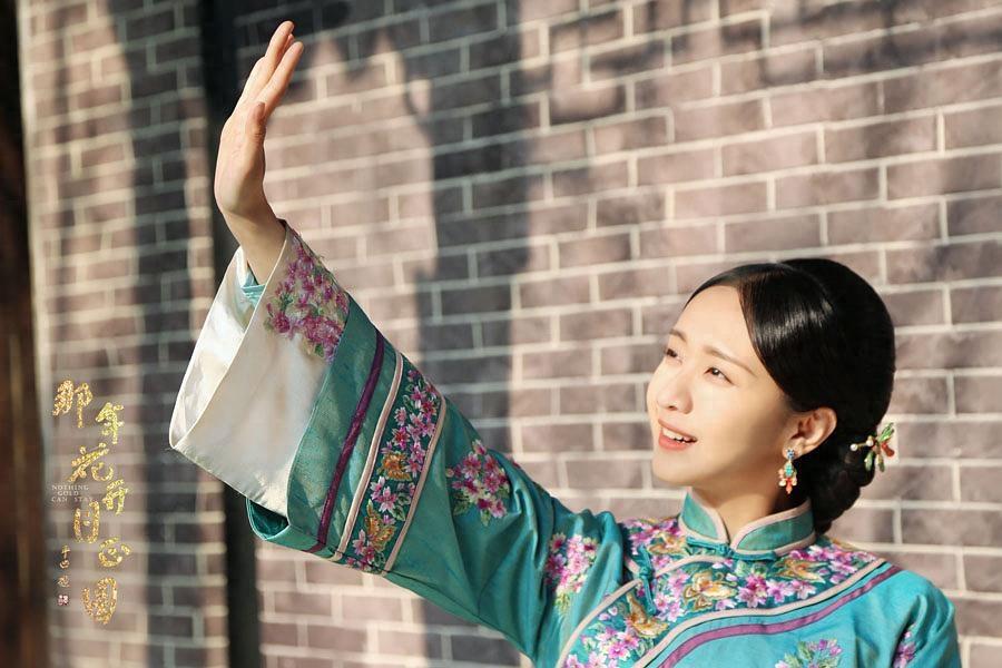 内地新生代小花曾淇