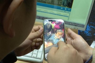 ​找到了！感动全网的“蓝衣女孩”陈玲钰现身，今天竟然还是她的生日