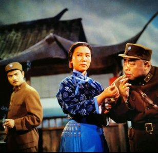 ​老沈聊戏：《智斗》是现代京剧创作的经典