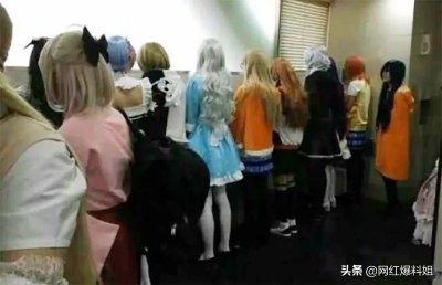 ​男人骚起来就没女生什么事了，国服第一大扳手轩墨宝宝的女装人生