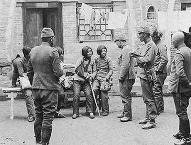 ​幸存慰安妇口述，屋子里的气味让我想吐，床上的被子都是湿的