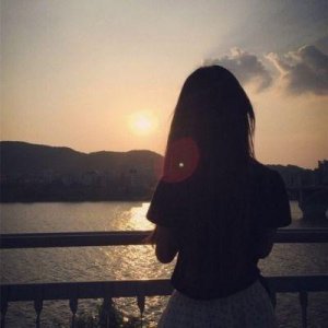 ​沉默寡言的人，往往是个有城府的“能人”