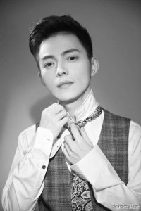 ​英雄联盟：智勋男刀一波极限操作，对面直接心态爆炸