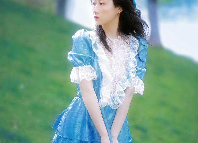  女生在接受一个男生之前，会考虑哪些问题？