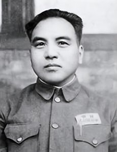 ​此人是解放军总后勤部长，与徐向前平级，大授衔前却死在国外