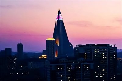 ​朝鲜建设了30多年的柳京饭店，外形像太空船，为何至今没有营业？
