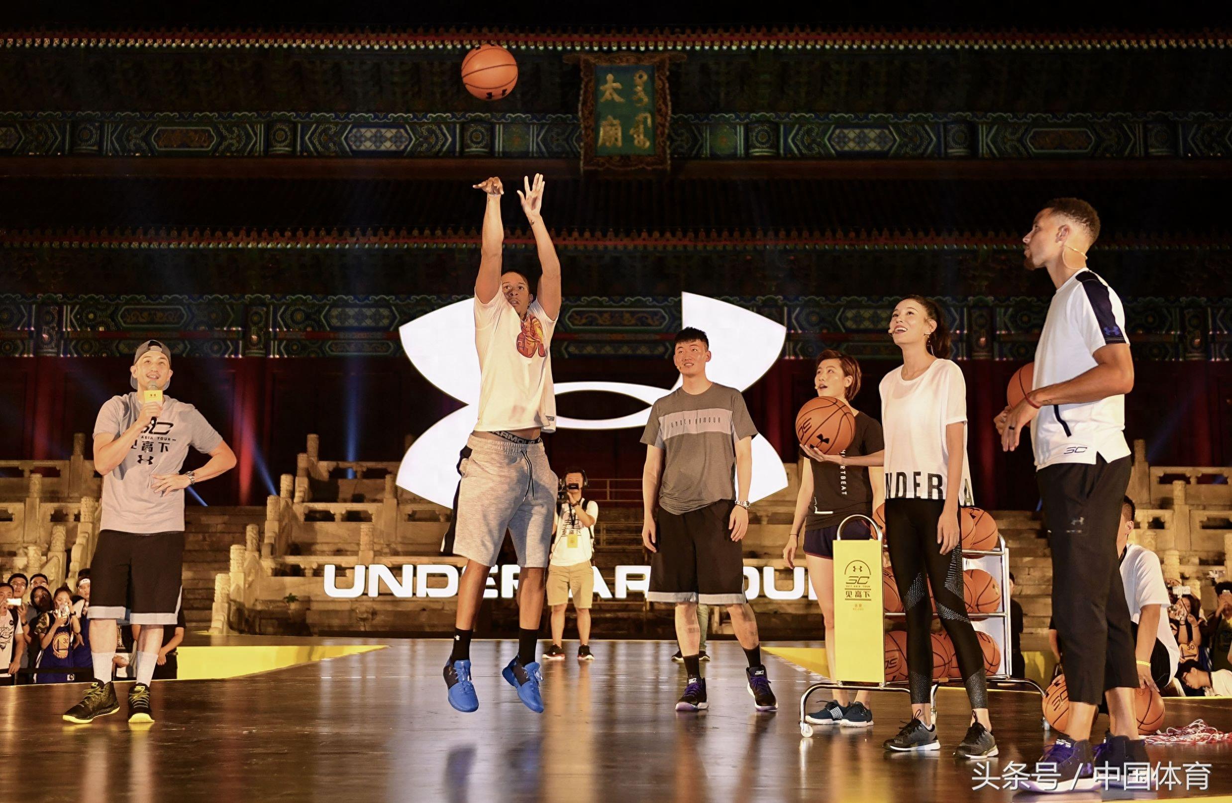 NBA球星斯蒂芬-库里中国行从北京开始