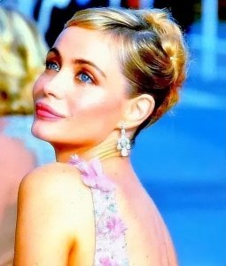 ​艾曼妞：三部大胆之作，为艺术献身，你敢看吗？