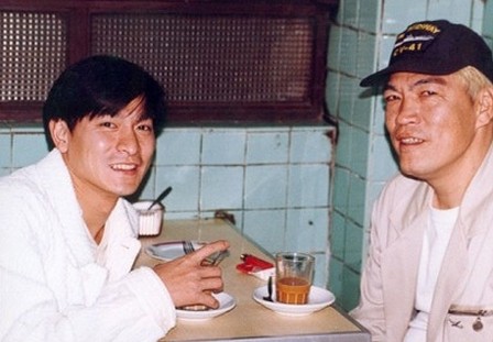 他是香港电影“四大恶人”，电影界的“黄金配角”，经典无人能及