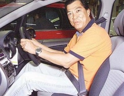 他是香港电影“四大恶人”，电影界的“黄金配角”，经典无人能及