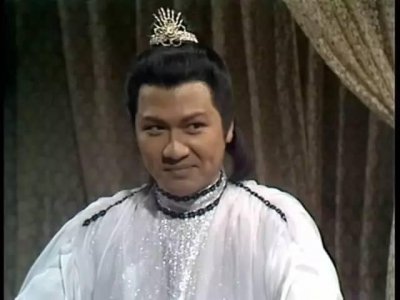 ​83版《射雕》欧阳克，转行成了悬壶济世的名医，曾是TVB当红小生