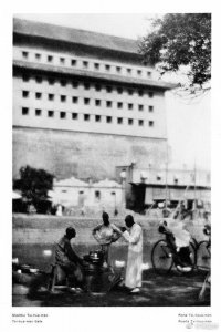 ​朝阳门原称齐化门，老北京人念旧，即使改名500年之久